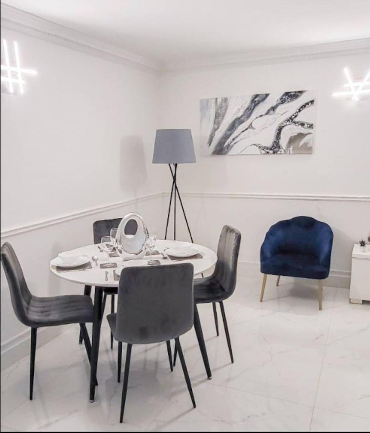 Apartment Spacious 2-bedroom In Canary Wharf